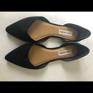 Steve Madden Black Suede Flats